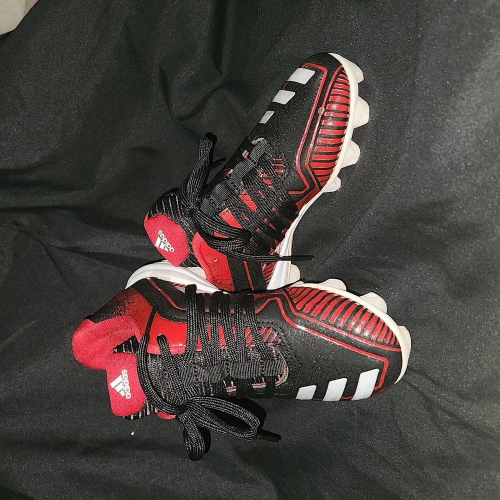 Adidas three stripe life cleats Size: 13